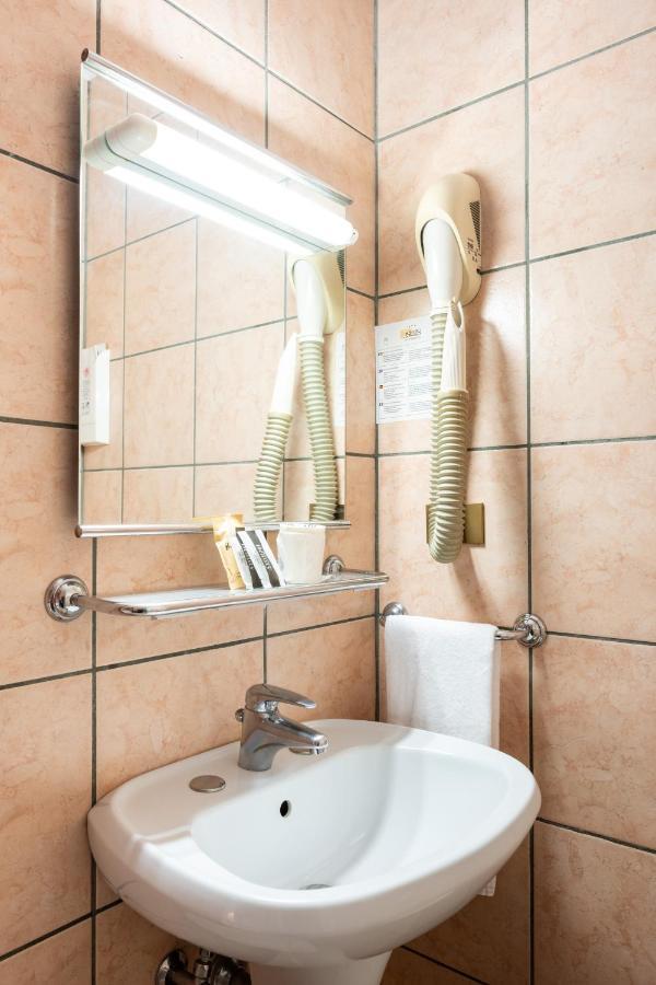 Camelia Rooms Venice Guesthouse ميستر المظهر الخارجي الصورة