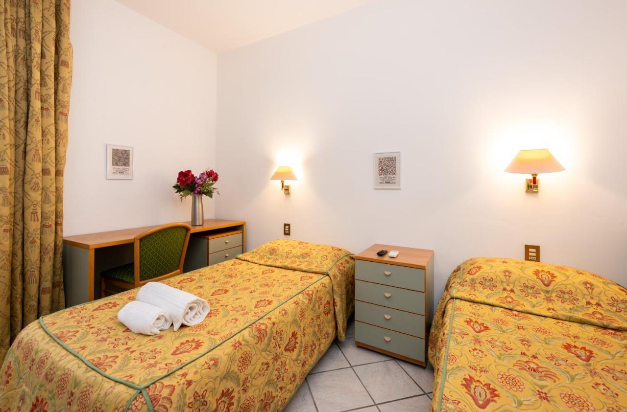 Camelia Rooms Venice Guesthouse ميستر المظهر الخارجي الصورة